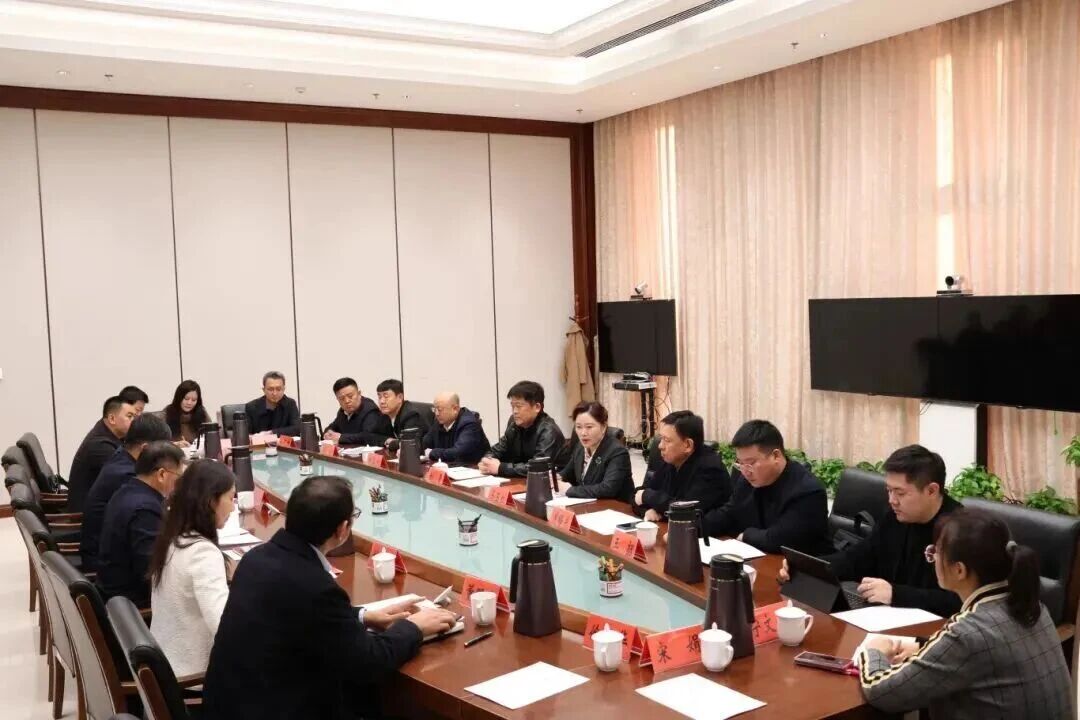 1764917258.jpg 铭研医药CEO何小炳受邀参加北京市工商联和陕西省工商联座谈会 (2).jpg