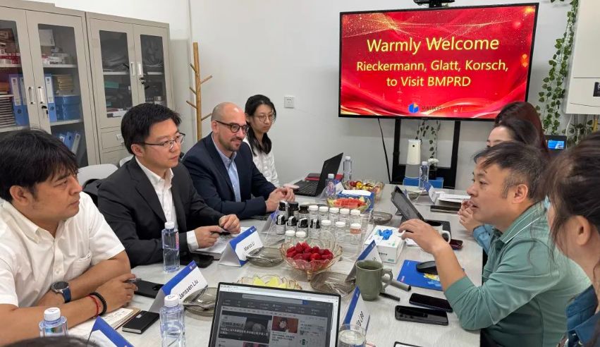 全球领先制药设备厂商Rieckermann, Glatt, Korsch专家团来访铭研医药 (1).jpg